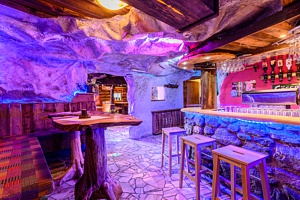 The Rock, die Bar im Gasthof Gstemmerblick.