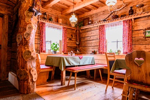 Stube in der Köberlhütte - Gasthof Gstemmerblick.